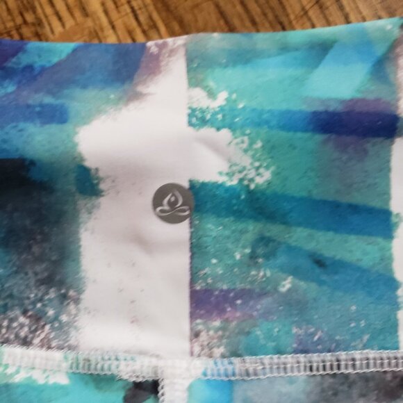 Apana Crop Leggings - Picture 5 of 7